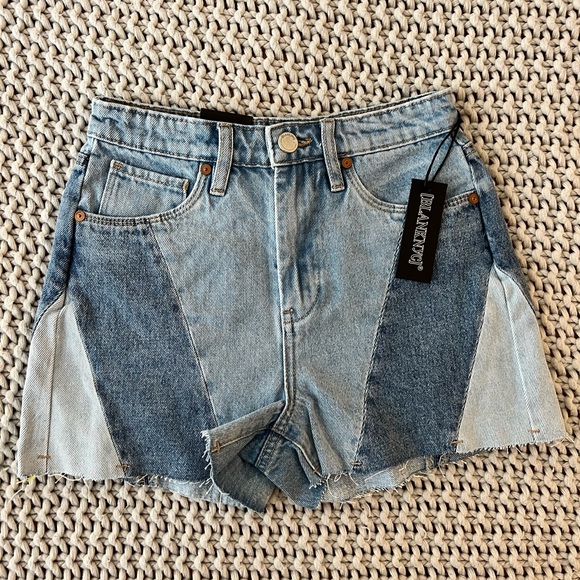 NWT Blank NYC The Reeve High-Rise Ribcage Patchwork Shorts - Picture 3 of 10